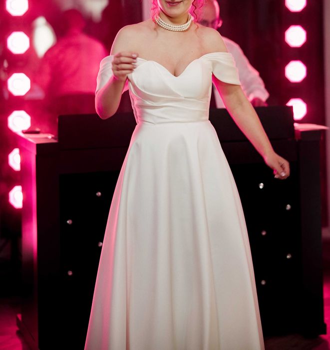 Suknia ślubna Ivory