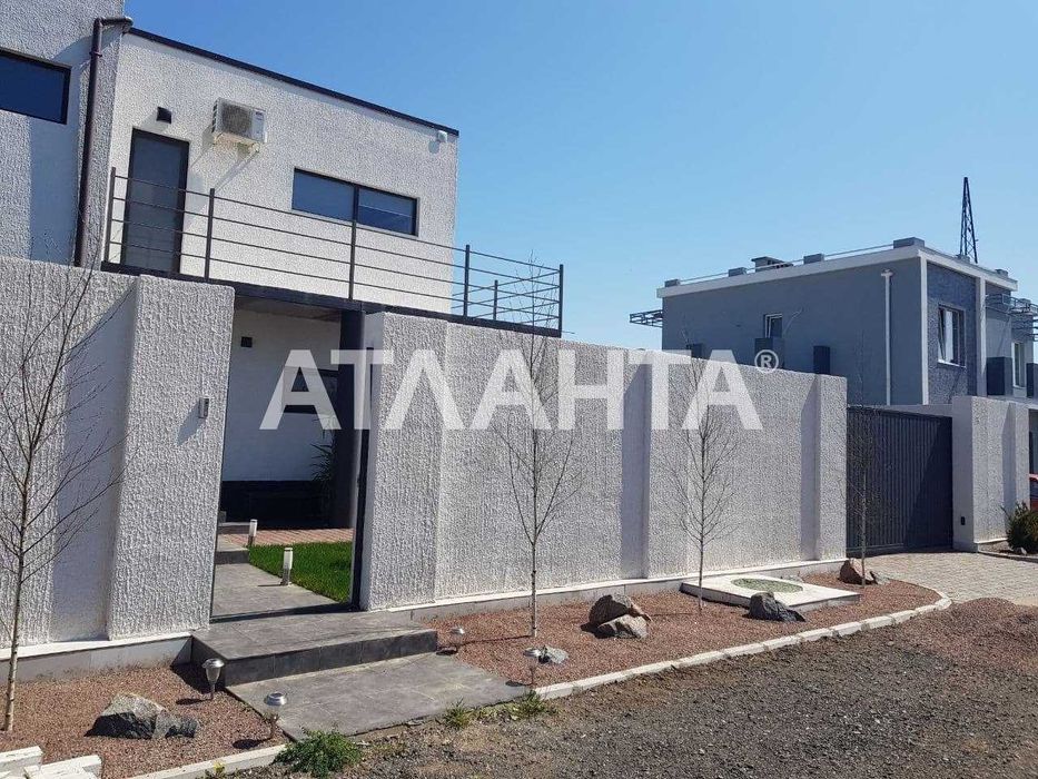 Новый, современный дом в с.Н Дофиновке