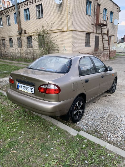 Ланос 1.6 16 клапанний