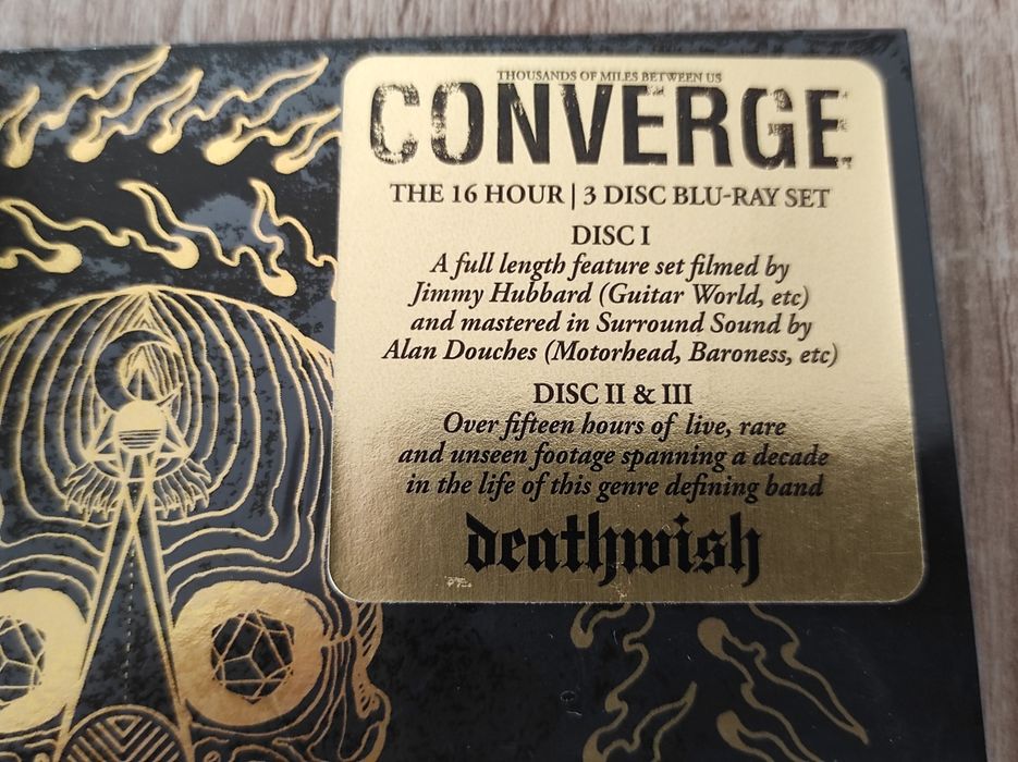 Converge - Thousands of Miles Between us - 3 blu-ray Novo