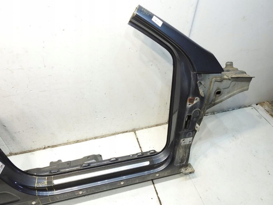 Кузов  Volkswagen Passat B6 чверть лонжерон поріг