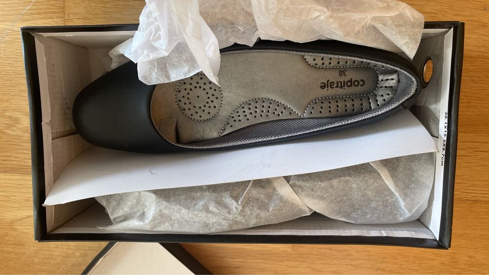 Sapatos Copitraje Pretos Novos