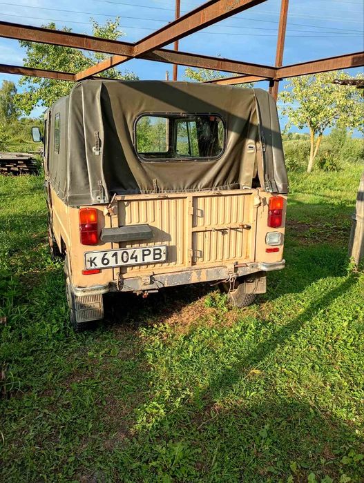 ЛУАЗ/волинянам/волинець/автомобіль