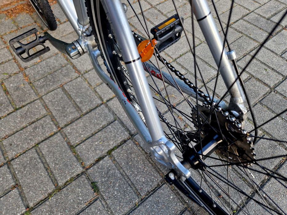 Rower crossowy Hercules Cheetah | Koła 28" | 27 biegów | Alu