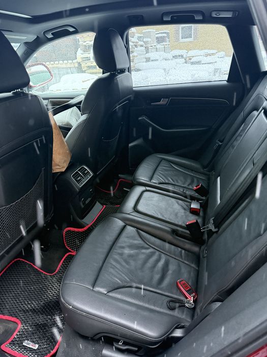 Продається Audi Q5 S-line