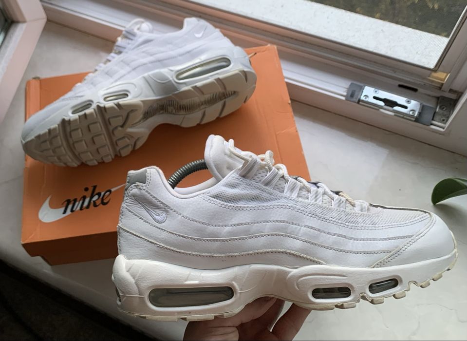 Nike Air Max 95 Og Big Bubble White AT9865-100 Air max 98 91 Tn Plus Dn 97 Size 43 27.5 cm. Mens