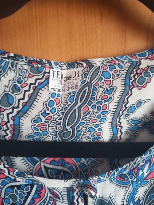 Lekka wzorzysta bluzeczka długi rękaw orientalny wzór