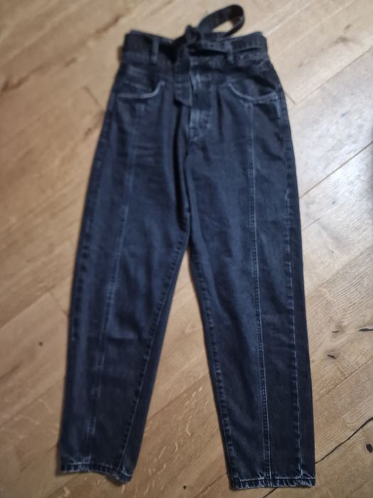 wyjątkowe jeansy Pepe Jeans model Rayven