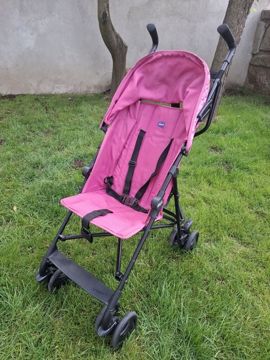 Carrinho de passeio Chicco para crianças até 15 kg