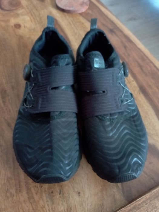 New Balance Fuel Core Sonic buty rozmiar 43