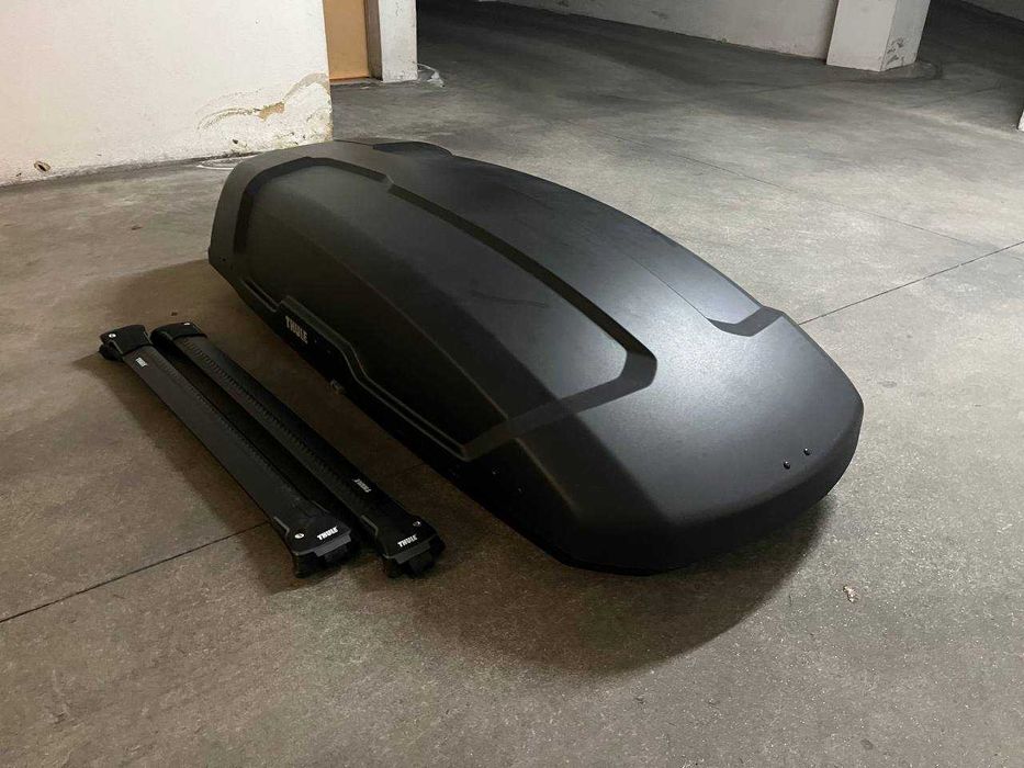 Bagageira de tejadilho THULE com barras transversais