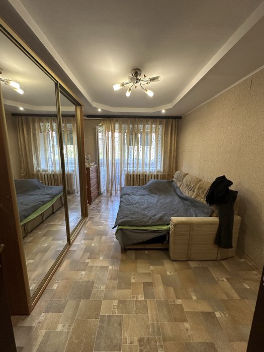 Продам 2 х кімнатну квартиру в м Вишгород