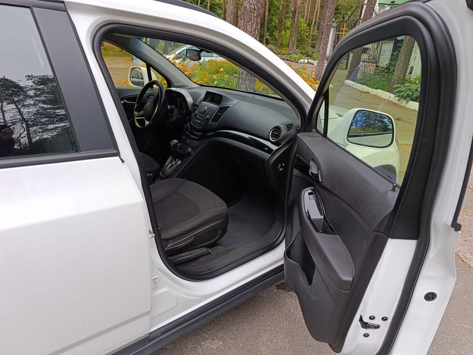 Chevrolet Orlando 2012 1,8 АТ, бензин/газ