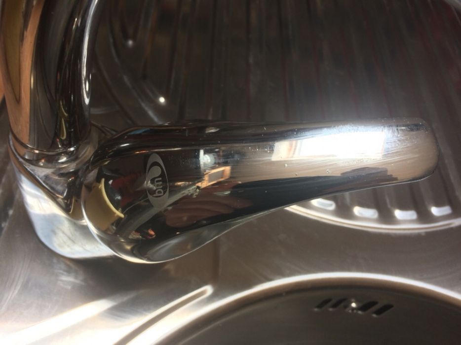 Cuba de Cozinha com misturador