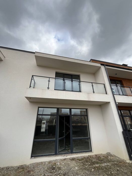 ГОТОВИЙ таунхаус 123м2. Закрита територія. Вовчинці!