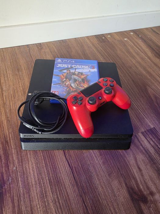 Vendo PS4 Slim em bom estado e totalmente funcional + Jogo Just Cause 3 como novo  + comando original