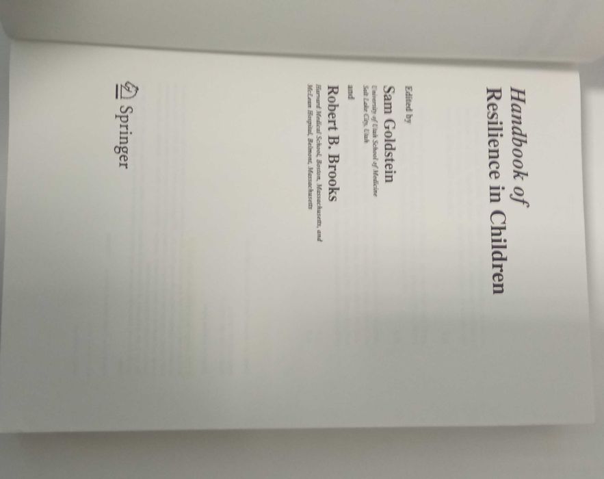 Handbook of resilience in Children, de Sam Goldstein