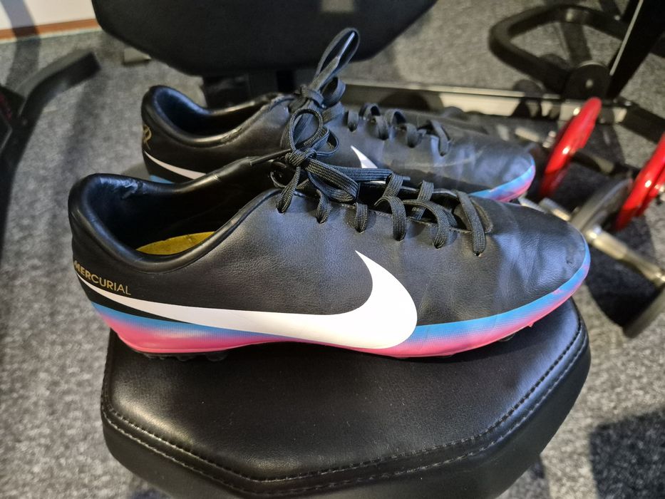 Korki Nike  do piłki nożnej