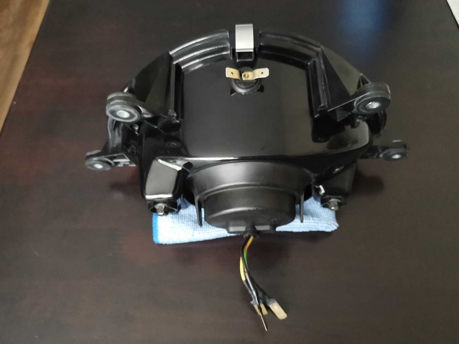Lampa przednia Yamaha TZR 50 80 (tzw. stara buda)