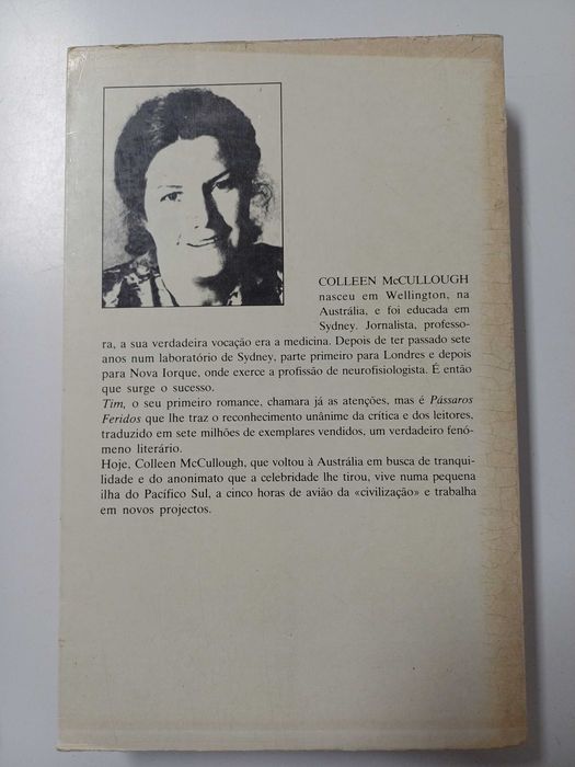 Collen MeCullough - Pássaros feridos