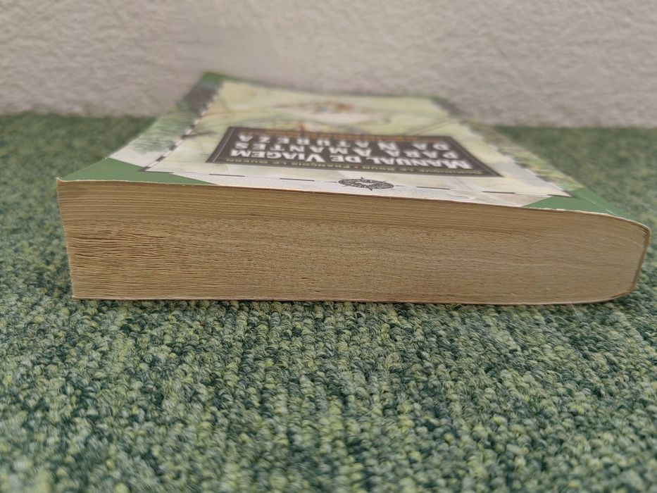 Livro "Manual de Viagem para Amantes da Natureza  Conselhos práticos