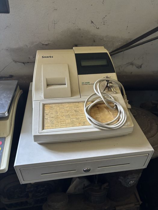 Balanca e maquina registadora eletronica