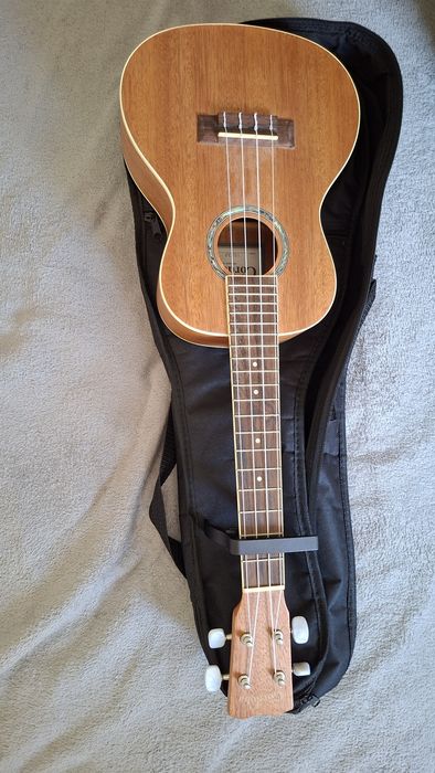 Ukulele de Concerto Cordoba 15CM