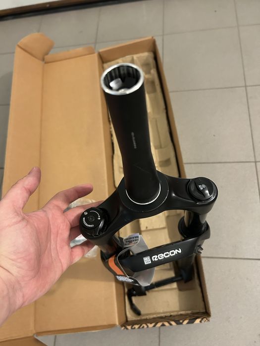 RockShox Recon RL 29 blokada w manetce, nowy