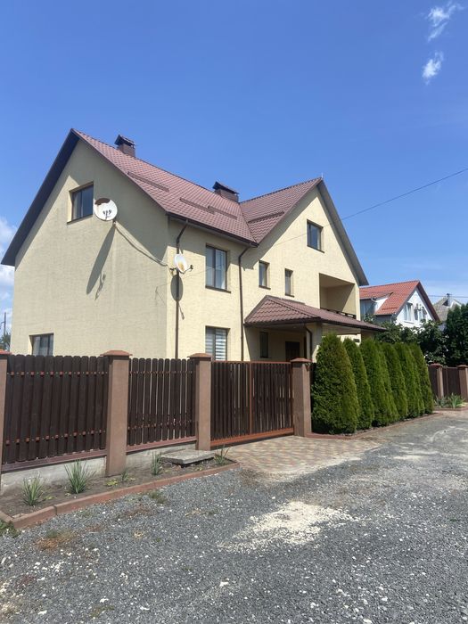 Продаж будинку Вашої мрії в гарному мальовничому місці