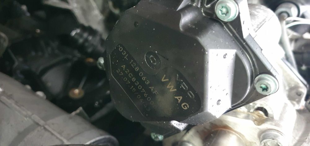 Przepustnica Audi A4 B8 2.0 TDI 03L128063AF Siedlce