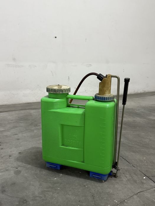 Maquina de sulfatar .