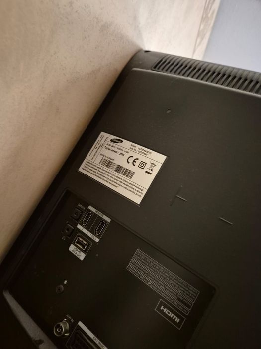 Telewizor Samsung LE32E420E2W OLESNO