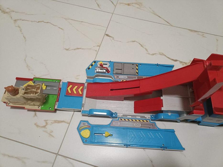 Patrolowiec psi patrol + pojazdy