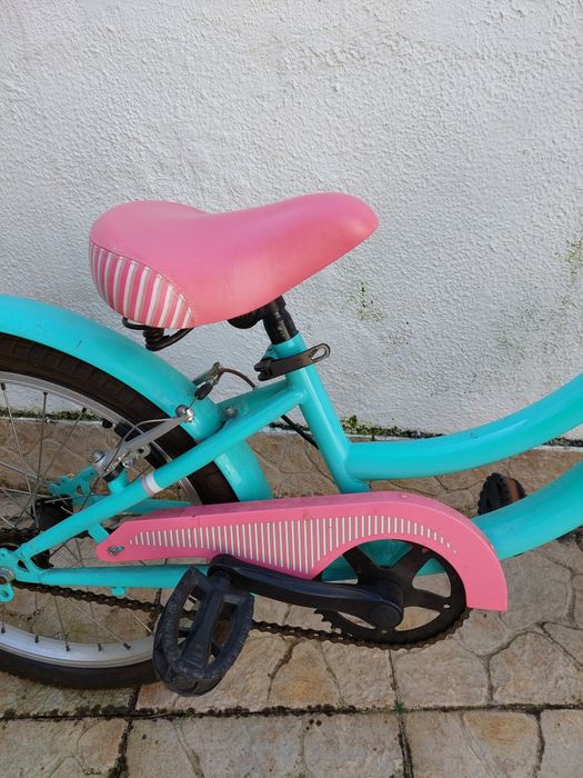 Bicicleta infantil pasteleira