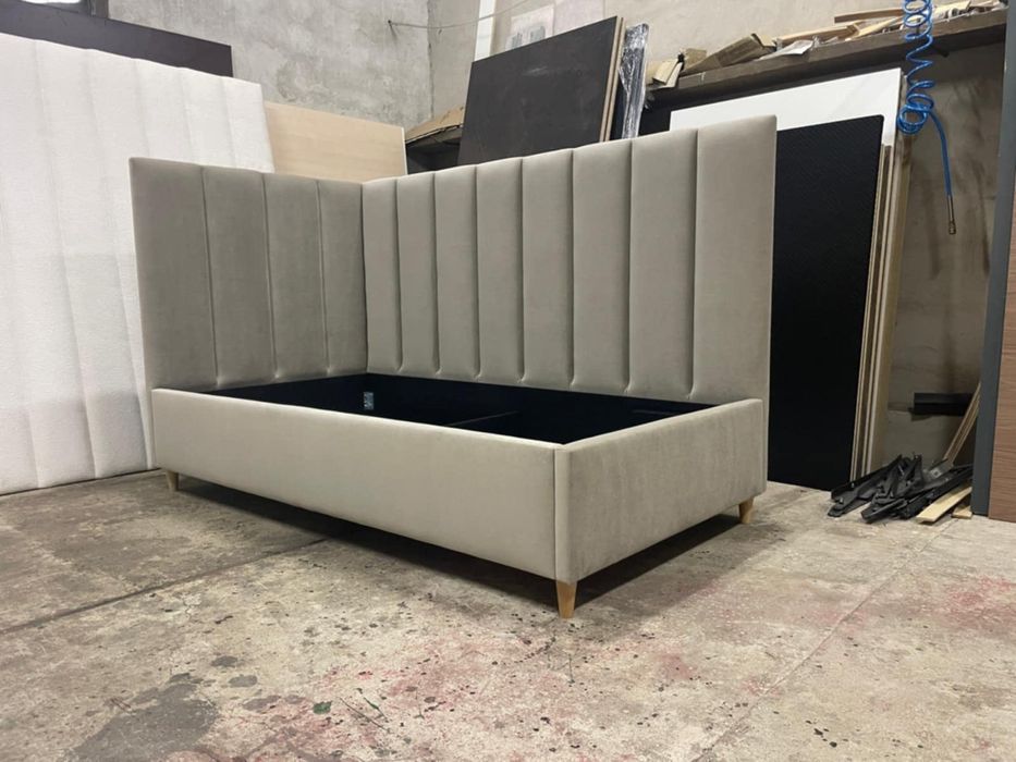 Łóżko narożne dziecięce młodzieżowe tapicerowane panele kafelki stelaż