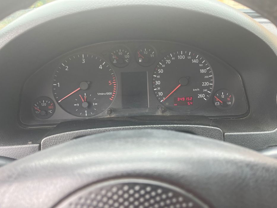 Audi c5.