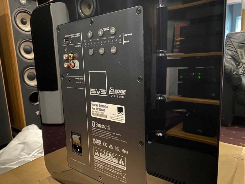 Subwoofer SVS SB-2000 Pro Piano Black I Ze zwrotu | Saloni I