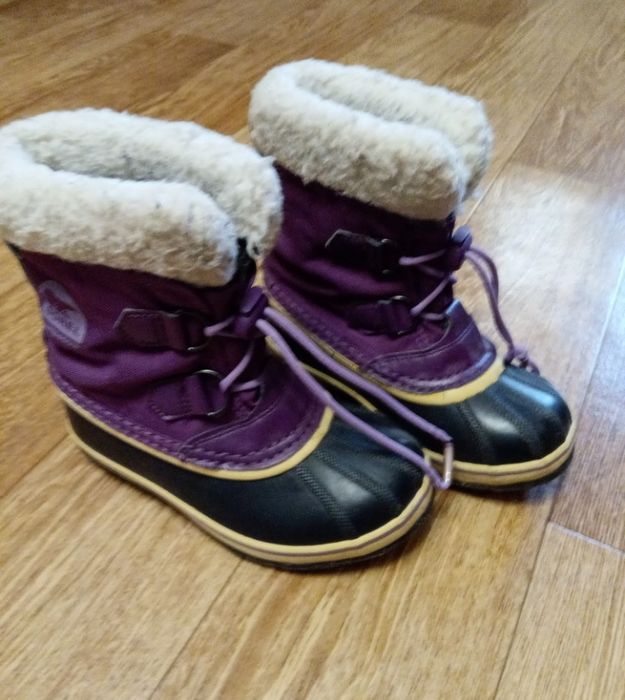 Фірмові чобітки- вотерпруф