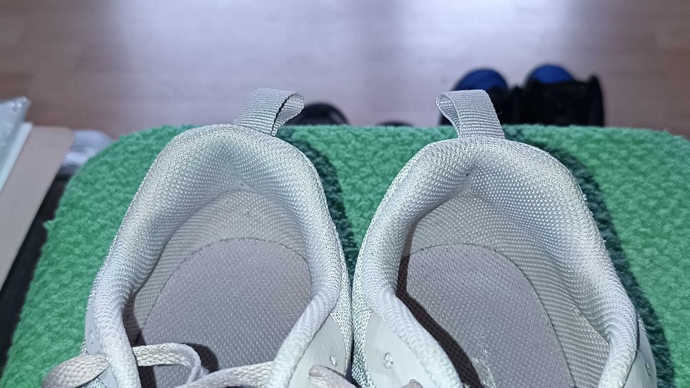 Damskie sneakersy NIKE MD RUNNER 2 ENG MESH r.42.5 stan bardzo dobry