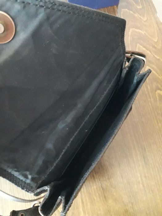 Сумка кожаная Valentino