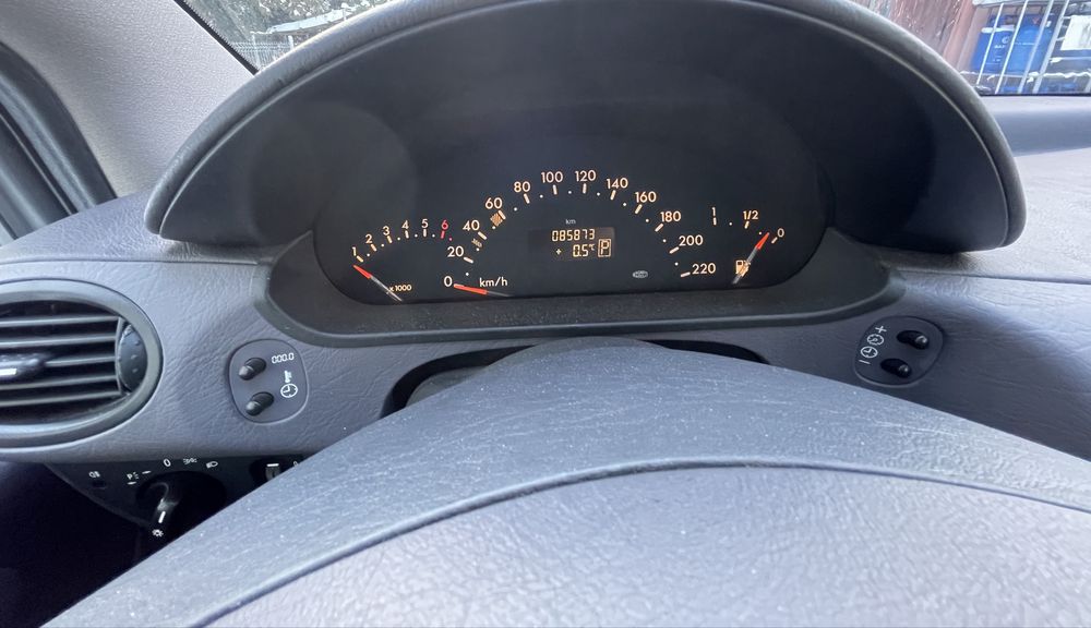 A klasa automat tylko 86000km stan bdb