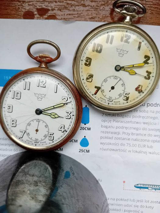 Dwa wojskowe zegarki kieszonkowe szweckiej armii prod. szwajcarskiej