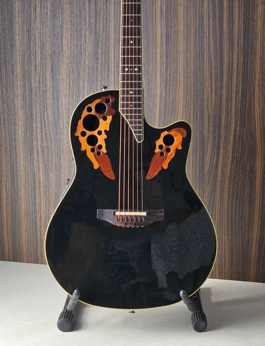 Guitarra Ovation Standard Elite 6778 AX