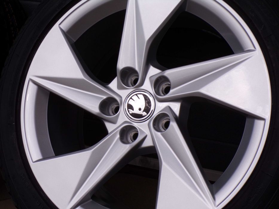 Nowe koła zimowe aluminiowe 17 5x112 oryg AUDI Skoda Octavia II III RS