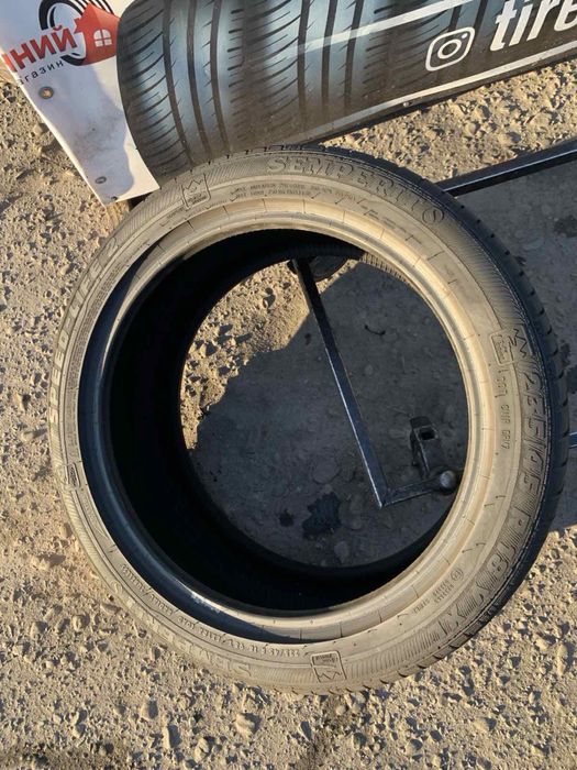 Шини 235/45 R18 Semperit літо 2023 рік 5,7 мм