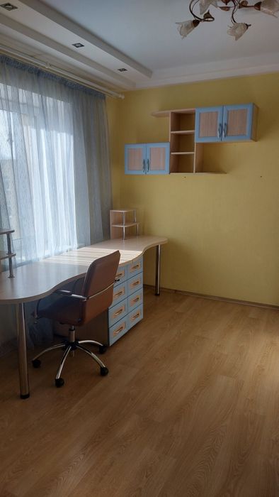 Продам 3х кімнатну квартиру в Центрі, вул. Г.Кондратьєва