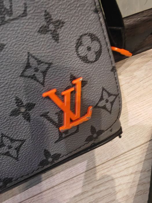 сумка Luis Vuitton