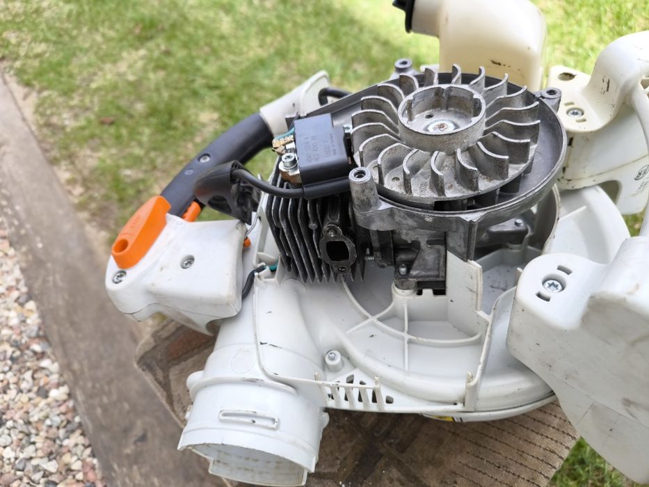 Dmuchawa spalinowa Stihl BG 86