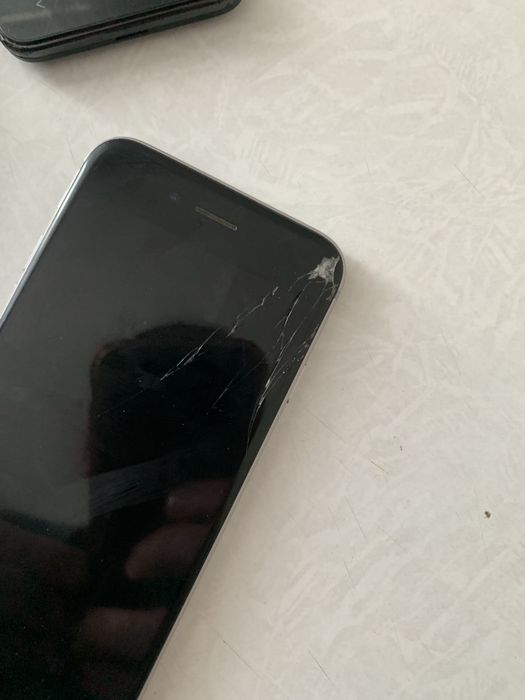 Смартфоны на запчасти