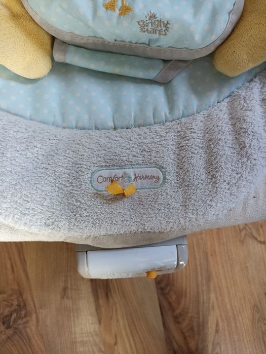 Leżaczek bujaczek Bright Starts